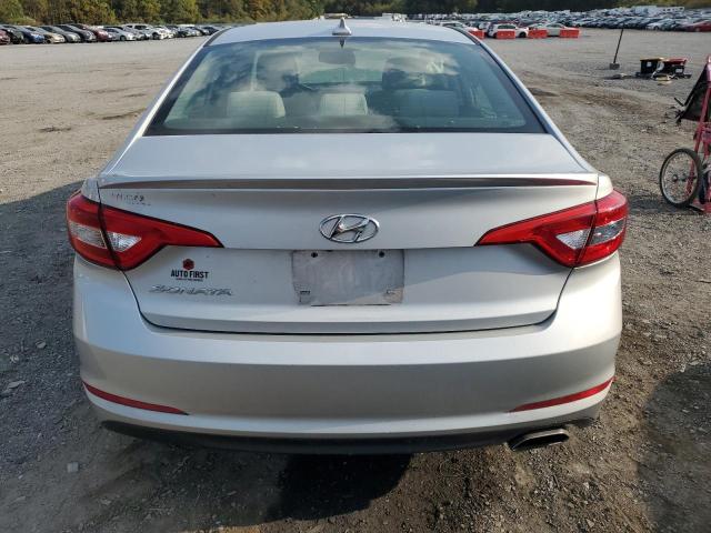 Photo 6 from auction – 2017 HYUNDAI SONATA SE with VIN 5NPE24AF8HH464033