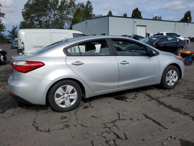 Photo 3 from auction – 2016 KIA FORTE LX with VIN KNAFK4A60G5510857