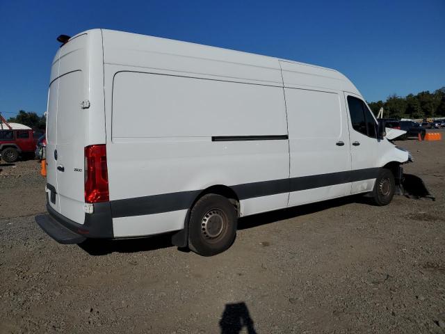 Photo 3 from auction – 2019 MERCEDES-BENZ SPRINTER 2 with VIN WD4PF1CDXKP154152