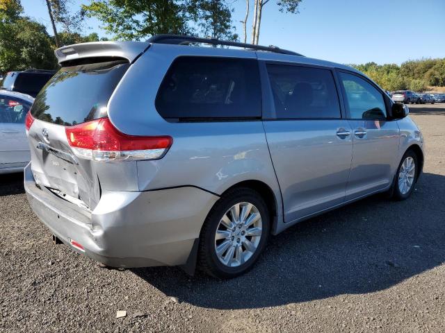 Photo 3 from auction – 2012 TOYOTA SIENNA XLE with VIN 5TDDK3DC6CS034334