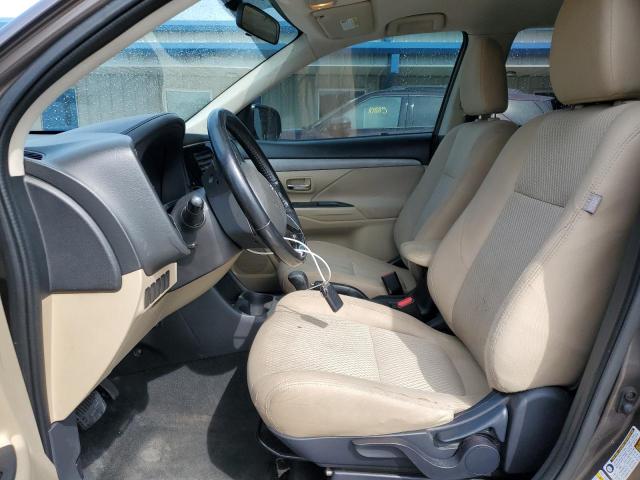 Photo 7 from auction – 2016 MITSUBISHI OUTLANDER with VIN JA4AD3A38GZ004722