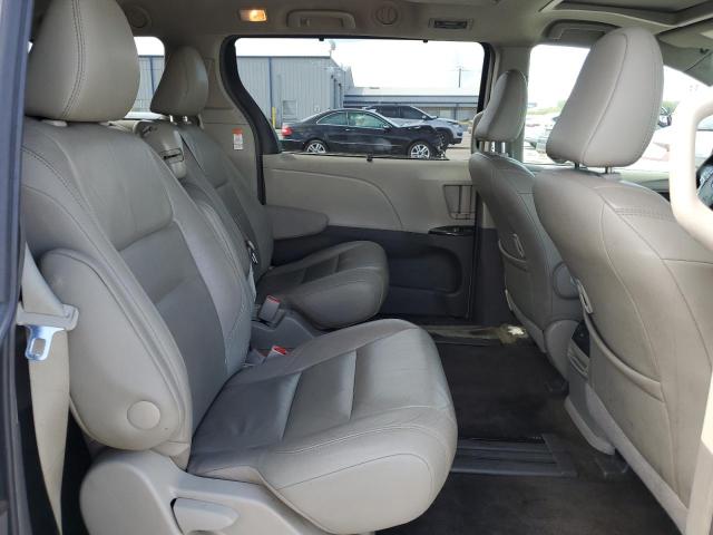 Photo 11 from auction – 2017 TOYOTA SIENNA XLE with VIN 5TDYZ3DC3HS874298