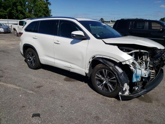 Photo 4 from auction – 2016 TOYOTA HIGHLANDER with VIN 5TDKKRFH0GS178535