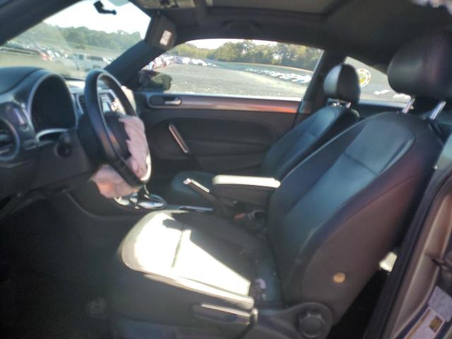 Photo 7 from auction – 2013 VOLKSWAGEN BEETLE with VIN 3VWJP7AT6DM661341