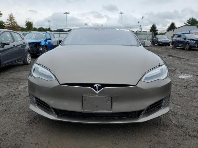 Photo 5 from auction – 2016 TESLA MODEL S with VIN 5YJSA1E16GF153975