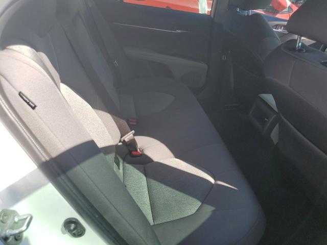 Photo 10 from auction – 2022 TOYOTA CAMRY LE with VIN 4T1C31AK1NU595043