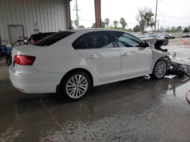Photo 3 from auction – 2014 VOLKSWAGEN JETTA SEL with VIN 3VWL07AJ3EM388016