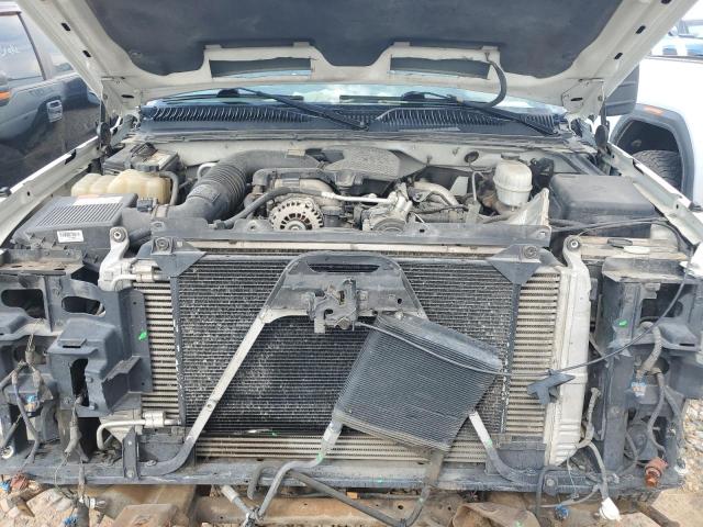 Photo 11 from auction – 2005 CHEVROLET SILVERADO with VIN 1GCJC33275F862842