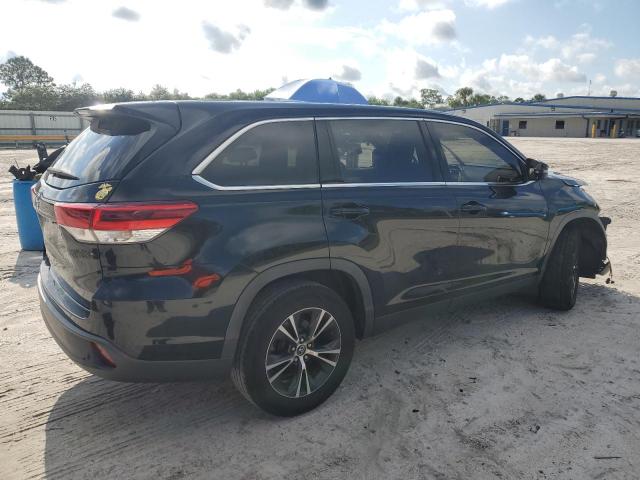 Photo 3 from auction – 2019 TOYOTA HIGHLANDER with VIN 5TDZARFH0KS059684
