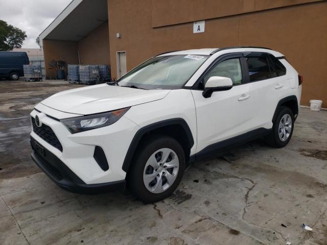 Photo 1 from auction – 2019 TOYOTA RAV4 LE with VIN JTMG1RFV5KD501271