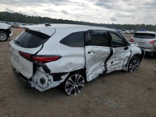Photo 3 from auction – 2022 TOYOTA HIGHLANDER with VIN 5TDGZRAH2NS559843