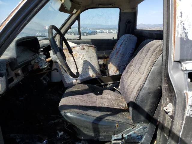 Photo 7 from auction – 1983 TOYOTA PICKUP RN3 with VIN JT4RN38S0D0056459