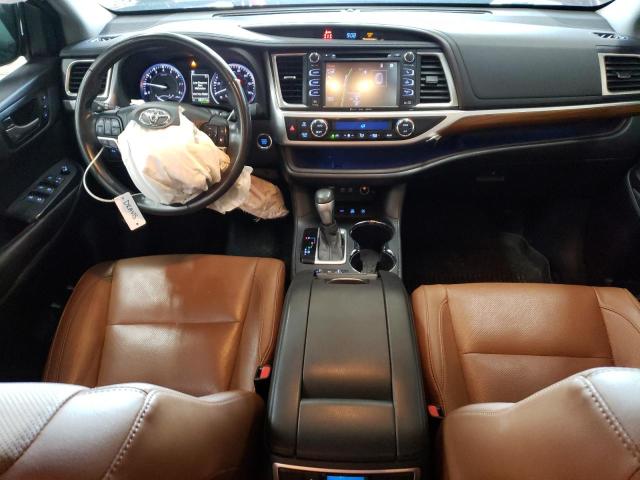 Photo 8 from auction – 2018 TOYOTA HIGHLANDER with VIN 5TDDZRFH0JS824216