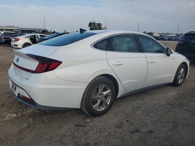Photo 3 from auction – 2020 HYUNDAI SONATA SE with VIN 5NPEG4JA2LH020113