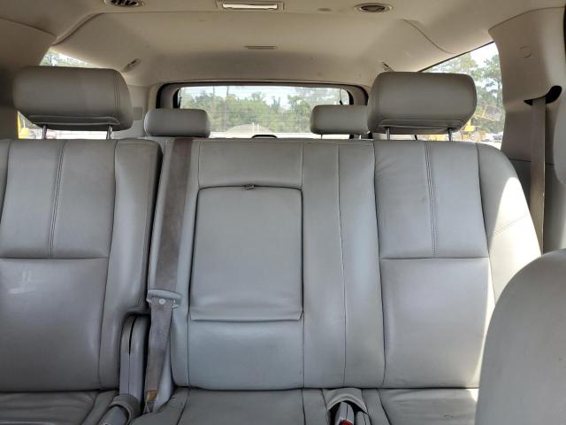 Photo 10 from auction – 2010 CHEVROLET SUBURBAN C with VIN 1GNUCJE08AR282271