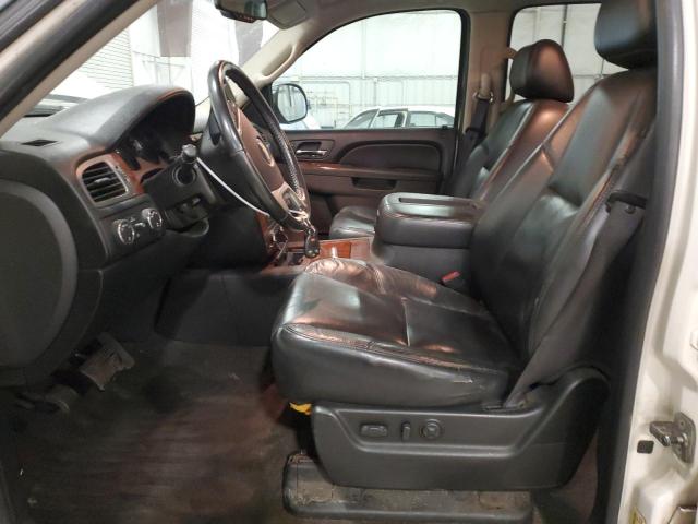 Photo 7 from auction – 2010 CHEVROLET AVALANCHE with VIN 3GNVKGE0XAG166886