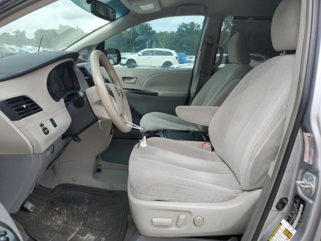 Photo 7 from auction – 2011 TOYOTA SIENNA LE with VIN 5TDKK3DC1BS138218