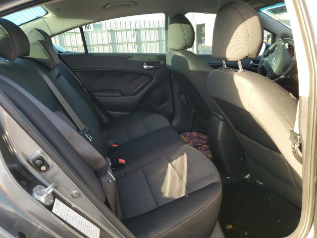 Photo 10 from auction – 2016 KIA FORTE LX with VIN KNAFX4A68G5440901