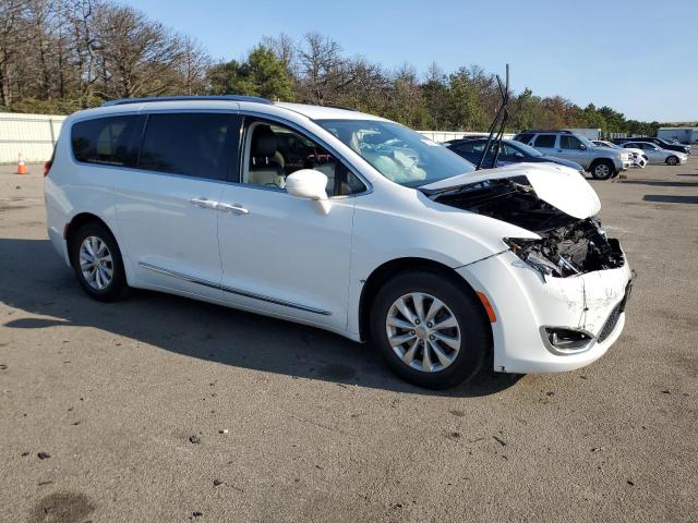 Photo 4 from auction – 2018 CHRYSLER PACIFICA T with VIN 2C4RC1BG7JR124062