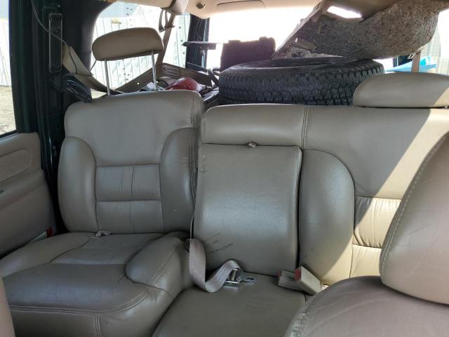 Photo 10 from auction – 1997 GMC SUBURBAN K with VIN 1GKFK16R0VJ700252