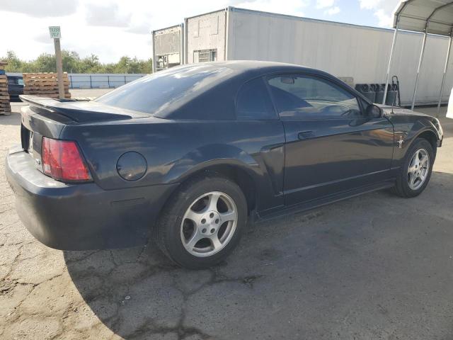 Photo 3 from auction – 2000 FORD MUSTANG with VIN 1FAFP4040YF105698