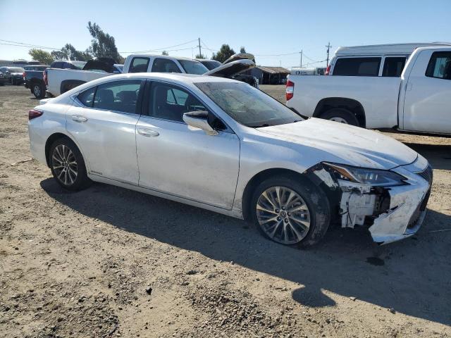 Photo 4 from auction – 2021 LEXUS ES 300H with VIN 58ADA1C13MU011411