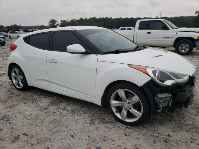 Photo 4 from auction – 2013 HYUNDAI VELOSTER with VIN KMHTC6AD5DU103563
