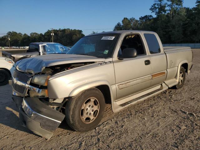 CHEVROLET SILVERADO 2003 with VIN 2GCEC19T031284027 - Photo from auction