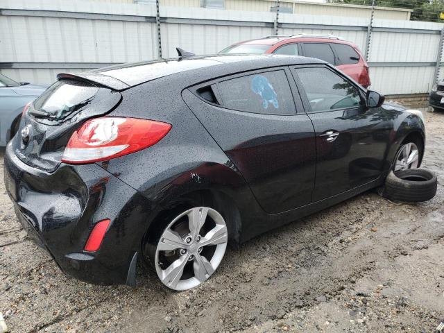Photo 3 from auction – 2017 HYUNDAI VELOSTER with VIN KMHTC6AD5HU317359