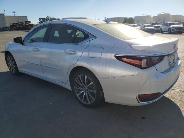 Photo 2 from auction – 2019 LEXUS ES 300H with VIN JTHB21B11K2025798