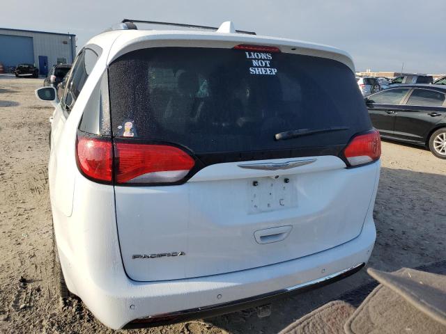 Photo 6 from auction – 2017 CHRYSLER PACIFICA T with VIN 2C4RC1EG6HR647983