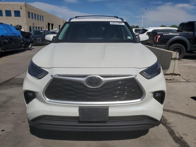 Photo 5 from auction – 2021 TOYOTA HIGHLANDER with VIN 5TDHZRBH3MS535438