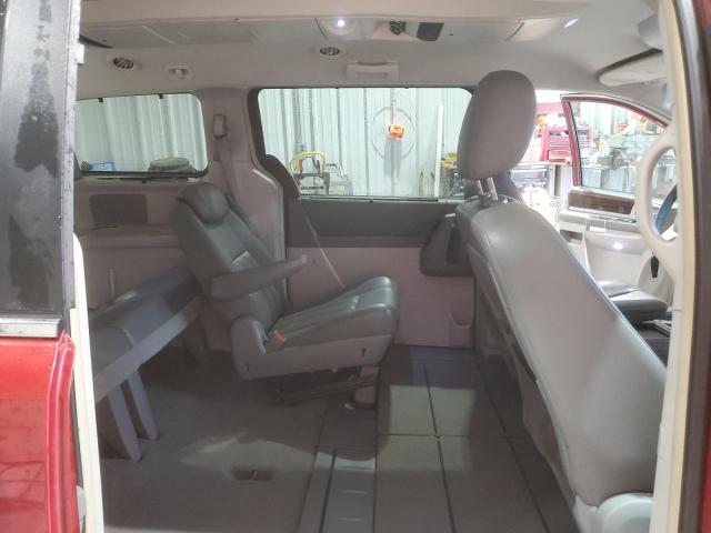 Photo 11 from auction – 2010 CHRYSLER TOWN & COU with VIN 2A4RR5DX5AR150088
