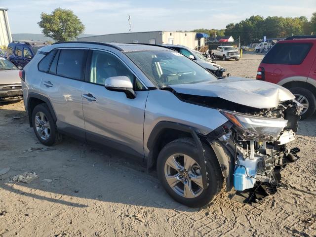 Photo 4 from auction – 2022 TOYOTA RAV4 XLE with VIN 2T3P1RFV4NC300003