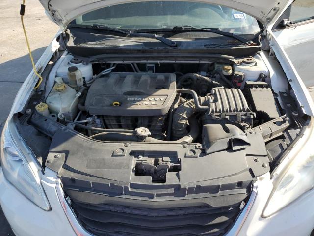 Photo 11 from auction – 2013 CHRYSLER 200 TOURIN with VIN 1C3CCBBB0DN545790