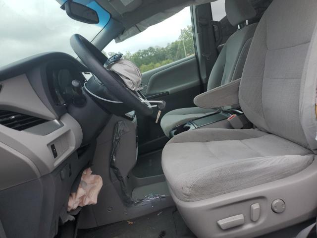 Photo 7 from auction – 2015 TOYOTA SIENNA LE with VIN 5TDKK3DC9FS666742