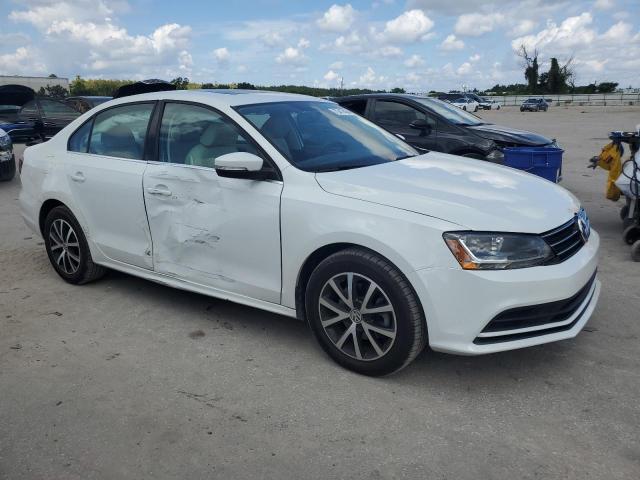 Photo 4 from auction – 2017 VOLKSWAGEN JETTA SE with VIN 3VWDB7AJ7HM362845