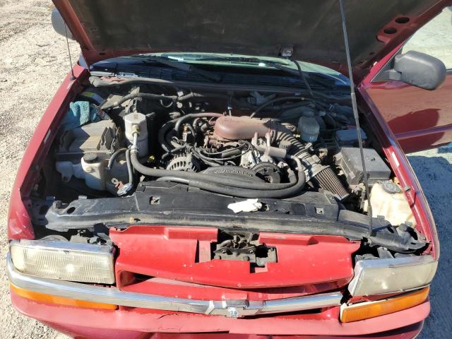 Photo 12 from auction – 2001 CHEVROLET BLAZER with VIN 1GNCT18W61K145060