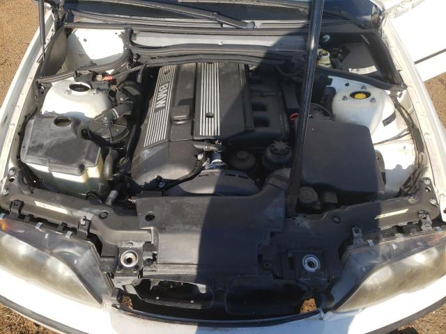 Photo 11 from auction – 2004 BMW 325 I with VIN WBAET37404NJ83073