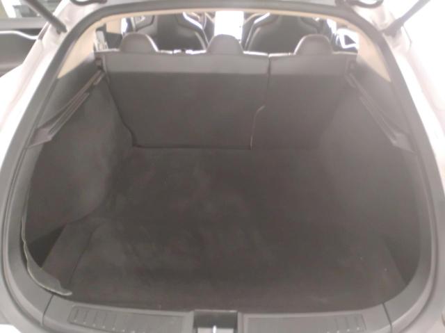 Photo 7 from auction – 2013 TESLA MODEL S with VIN 5YJSA1DG5DFP11123