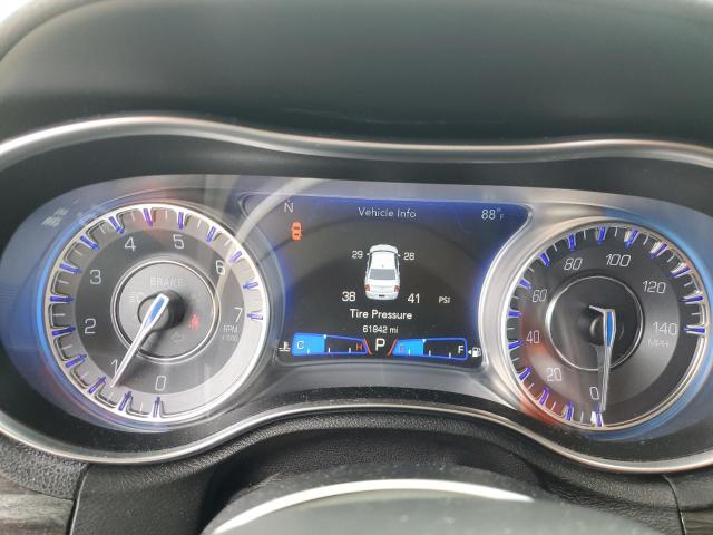 Photo 9 from auction – 2019 CHRYSLER 300 TOURIN with VIN 2C3CCAAG7KH548182