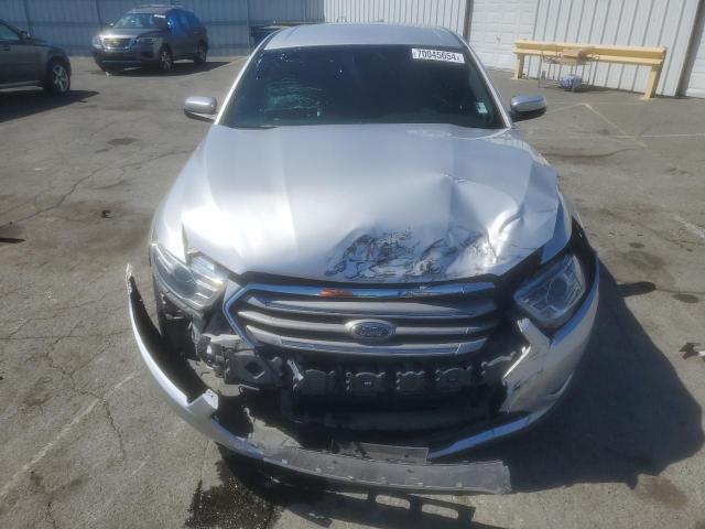 Photo 5 from auction – 2017 FORD TAURUS SEL with VIN 1FAHP2E85HG109121