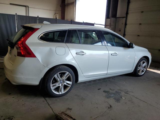 Photo 3 from auction – 2015 VOLVO V60 PREMIE with VIN YV126MEC0F1205624