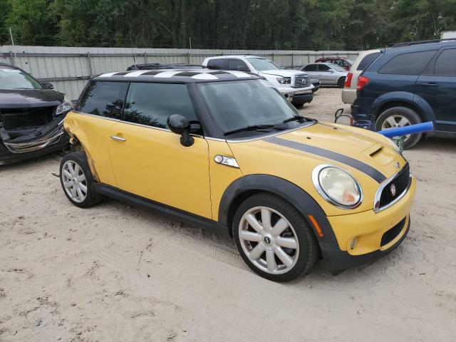 Photo 4 from auction – 2007 MINI COOPER S with VIN WMWMF73537TL84040