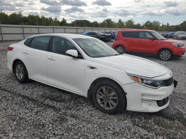 Photo 4 from auction – 2017 KIA OPTIMA LX with VIN KNAGT4L31H5142002