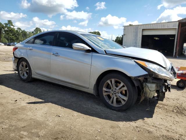 Photo 4 from auction – 2011 HYUNDAI SONATA SE with VIN 5NPEC4AB6BH303570