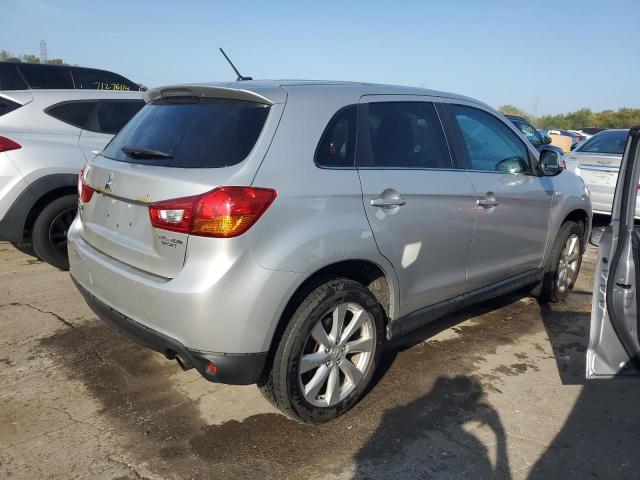 Photo 3 from auction – 2015 MITSUBISHI OUTLANDER with VIN 4A4AR4AU5FE001149