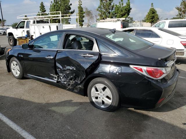 Photo 2 from auction – 2012 HYUNDAI SONATA HYB with VIN KMHEC4A41CA062944
