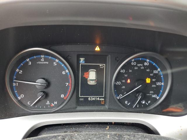 Photo 9 from auction – 2018 TOYOTA RAV4 LE with VIN JTMBFREV4JD229386