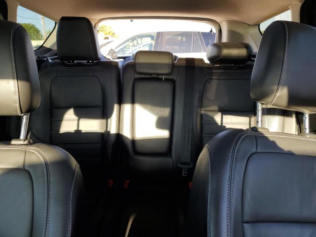 Photo 10 from auction – 2018 FORD ESCAPE TIT with VIN 1FMCU9J93JUA35947